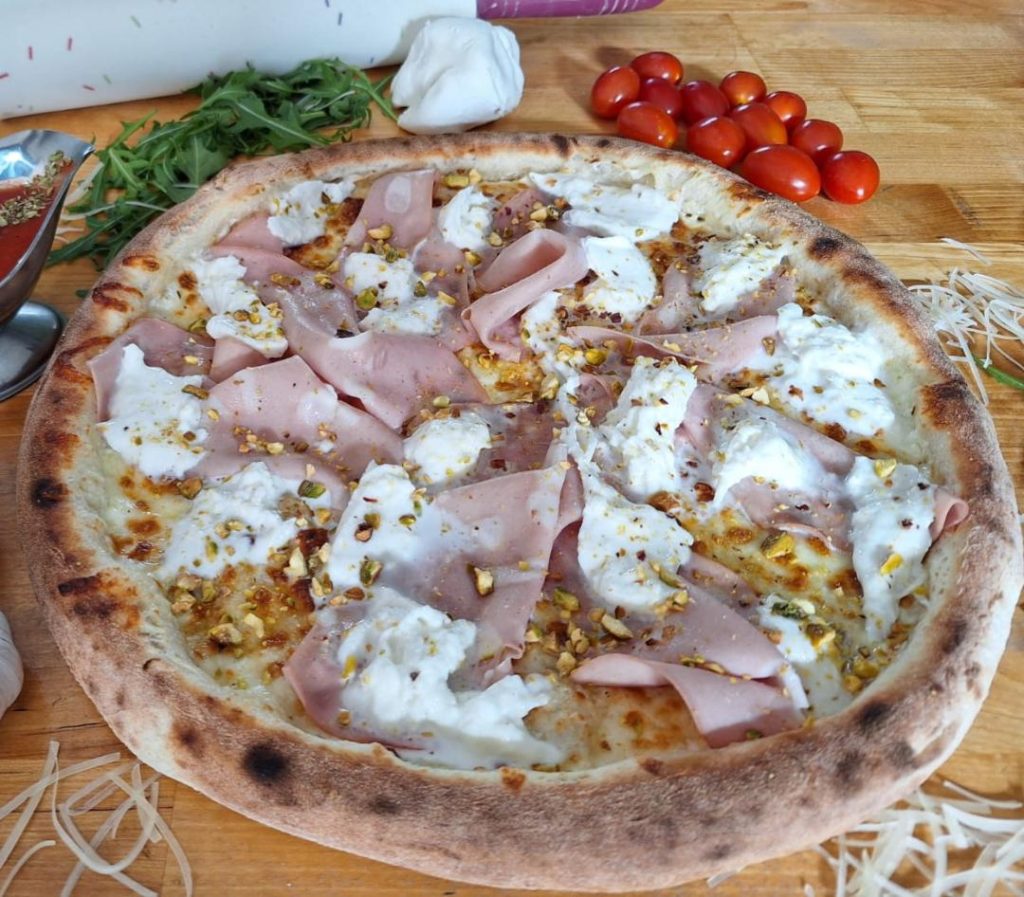Pizza Mortadella e Pistacchio 33cm
